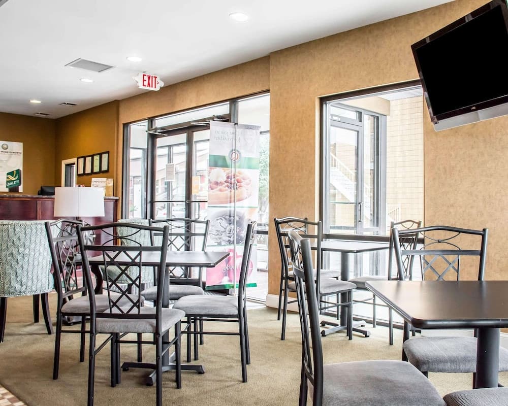 Quality Inn Madison - Huntsville property views in Madison, AL — gallery photo 3