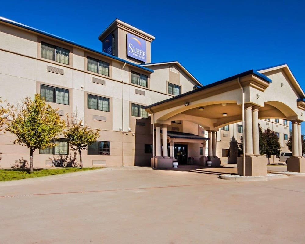 Sleep Inn & Suites Shamrock featured exterior or lobby in Shamrock, TX — similar hotel