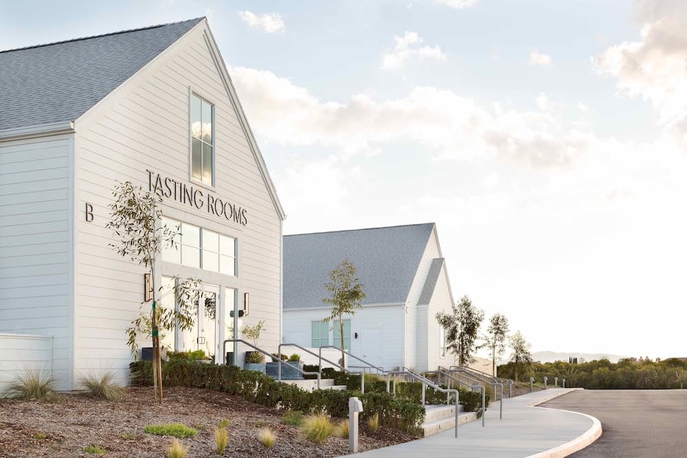 Ponte Vineyard Inn interior in Temecula, CA — gallery photo 2