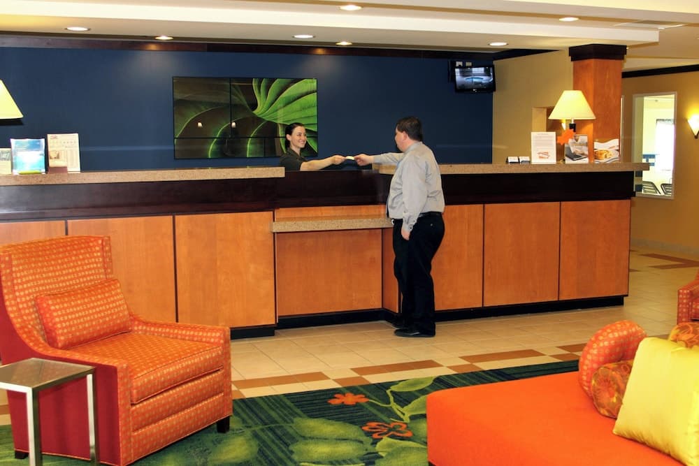 Fairfield Inn and Suites by Marriott Marion property views in Marion, IL — gallery photo 3