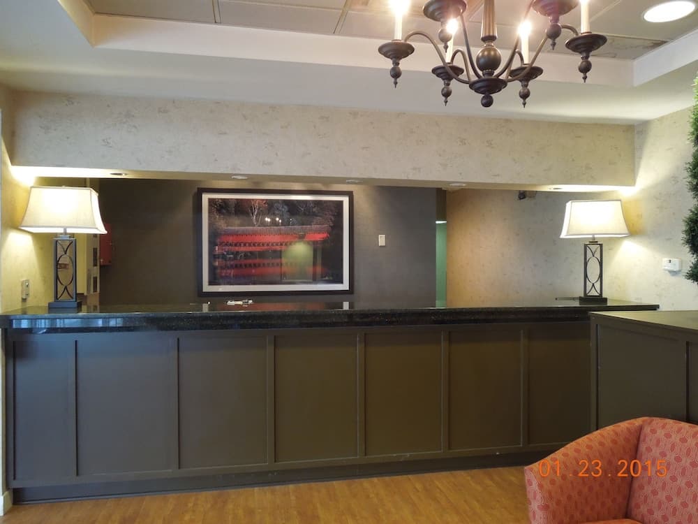 Baymont by Wyndham Marietta property views in Marietta, OH — gallery photo 3