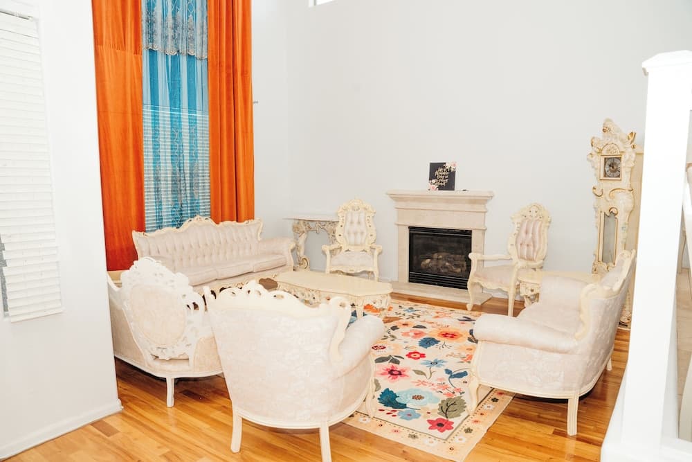 Large Family Home Near Phoenix gallery photo in Buckeye, AZ — image 22