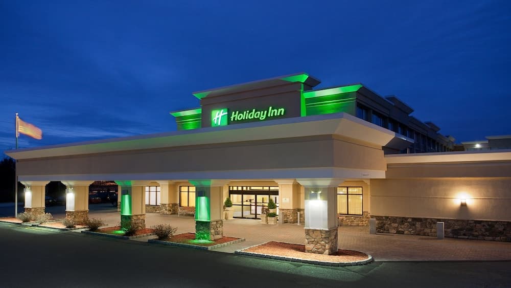 Holiday Inn & Suites Marlborough by IHG featured exterior or lobby in Marlborough, MA — similar hotel