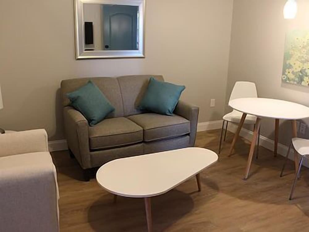The Acorn Suites gallery photo in Mebane, NC — image 15