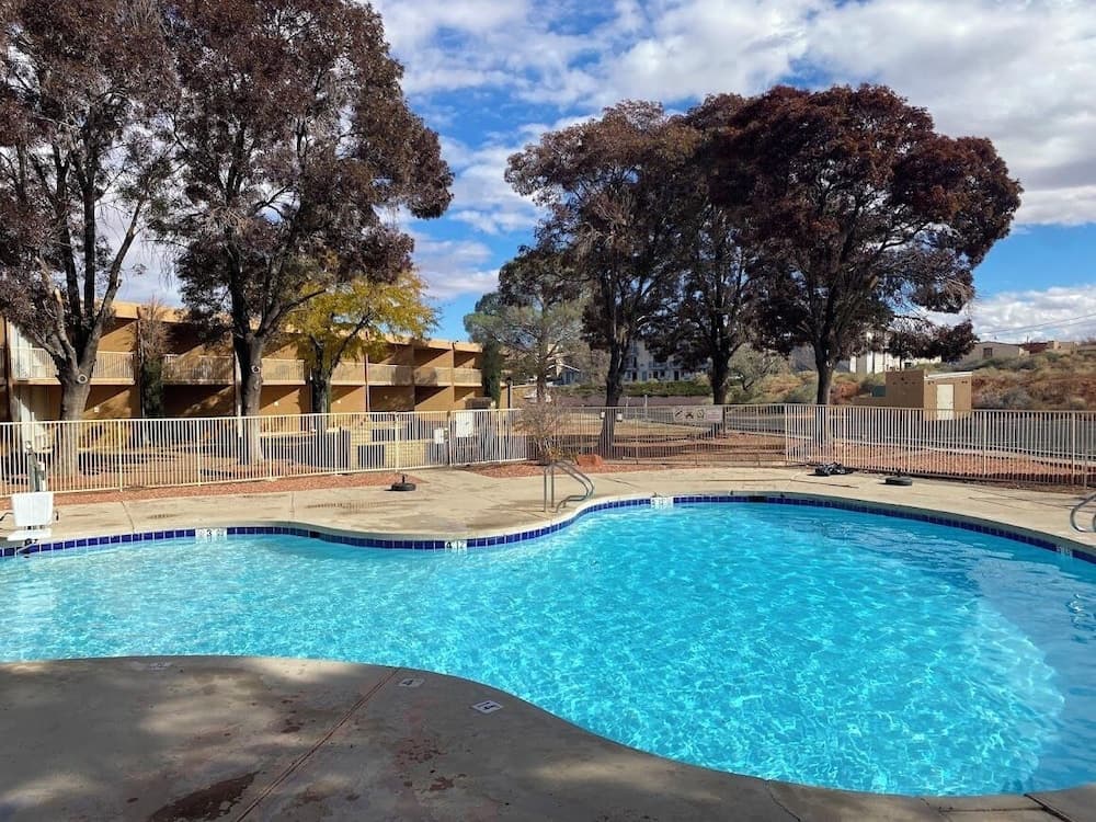 Scenic View Inn - Page AZ property views in Page, AZ — gallery photo 3