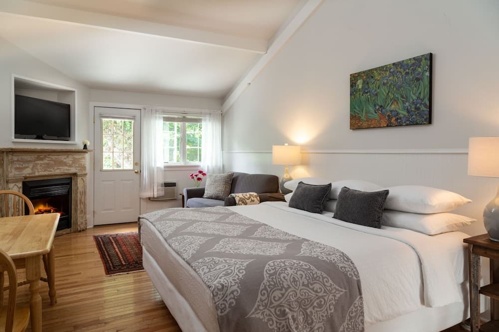 The Woodstock Inn on the Millstream gallery photo in Woodstock, NY — image 42