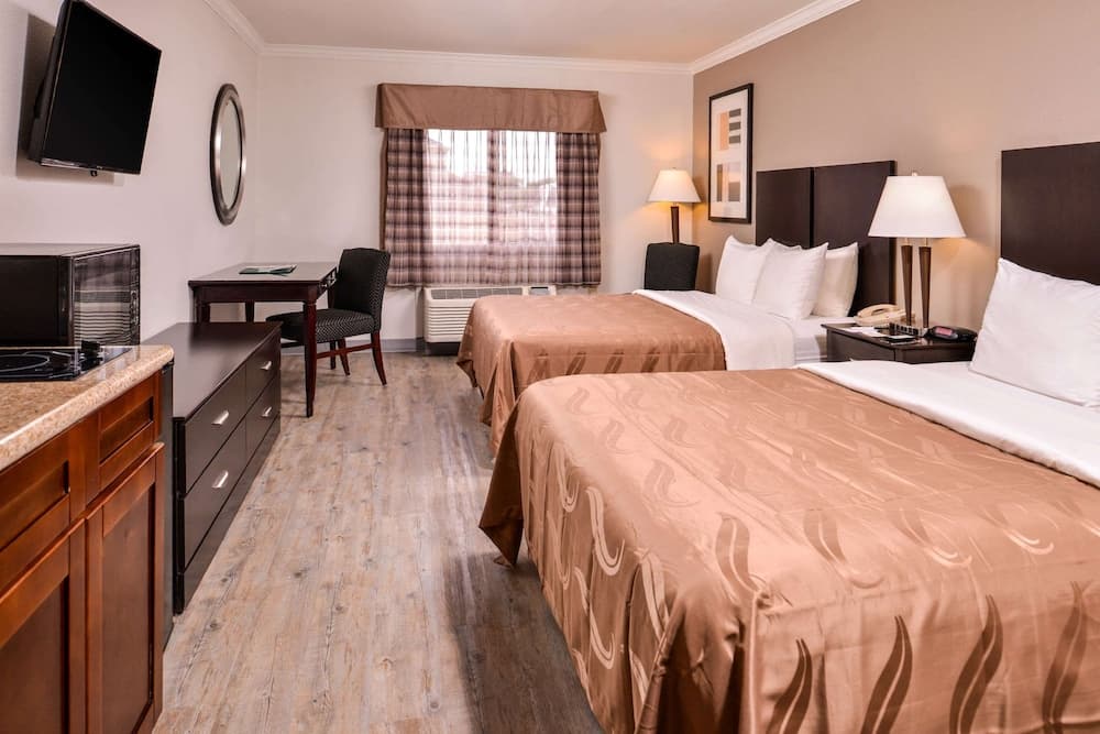Quality Inn & Suites Beaumont gallery photo in Beaumont, TX — image 36