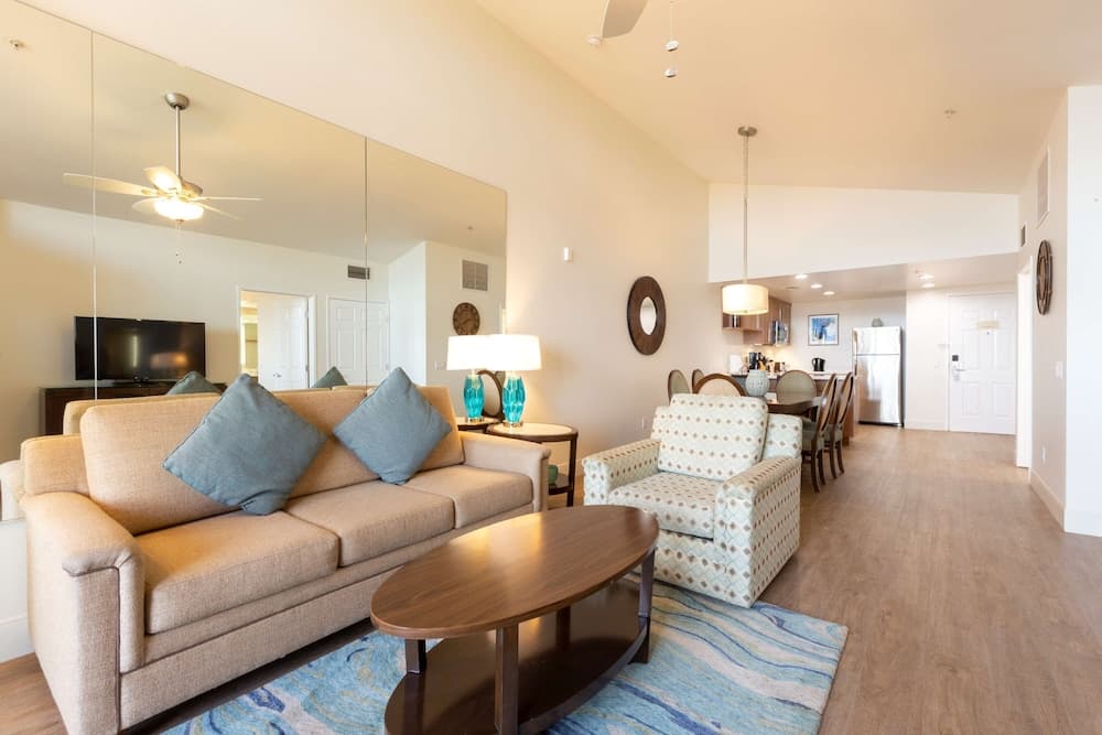 Grand Pacific Palisades property views in Carlsbad, CA — gallery photo 3