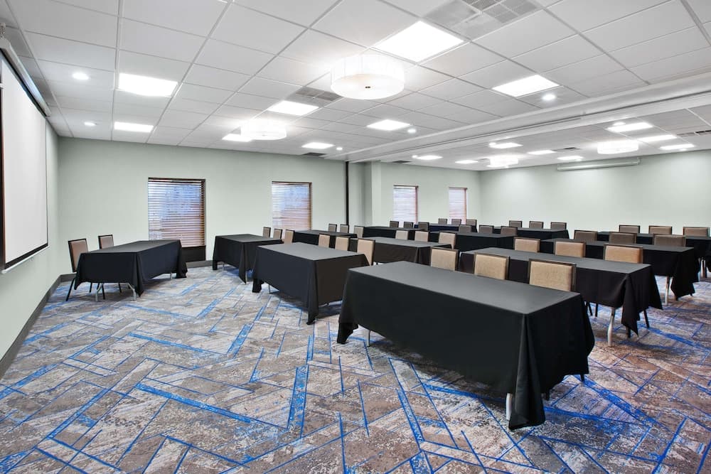 Hampton Inn & Suites Springboro/Dayton Area South gallery photo in Springboro, OH — image 36