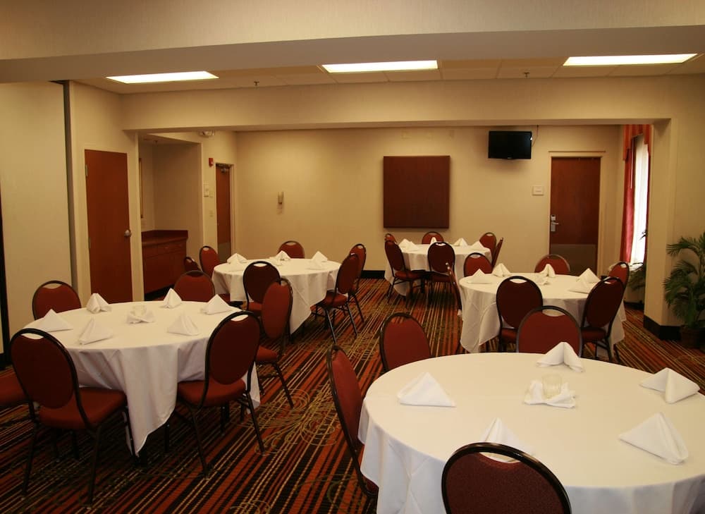 Hampton Inn & Suites Springfield-Southwest gallery photo in Springfield, IL — image 4