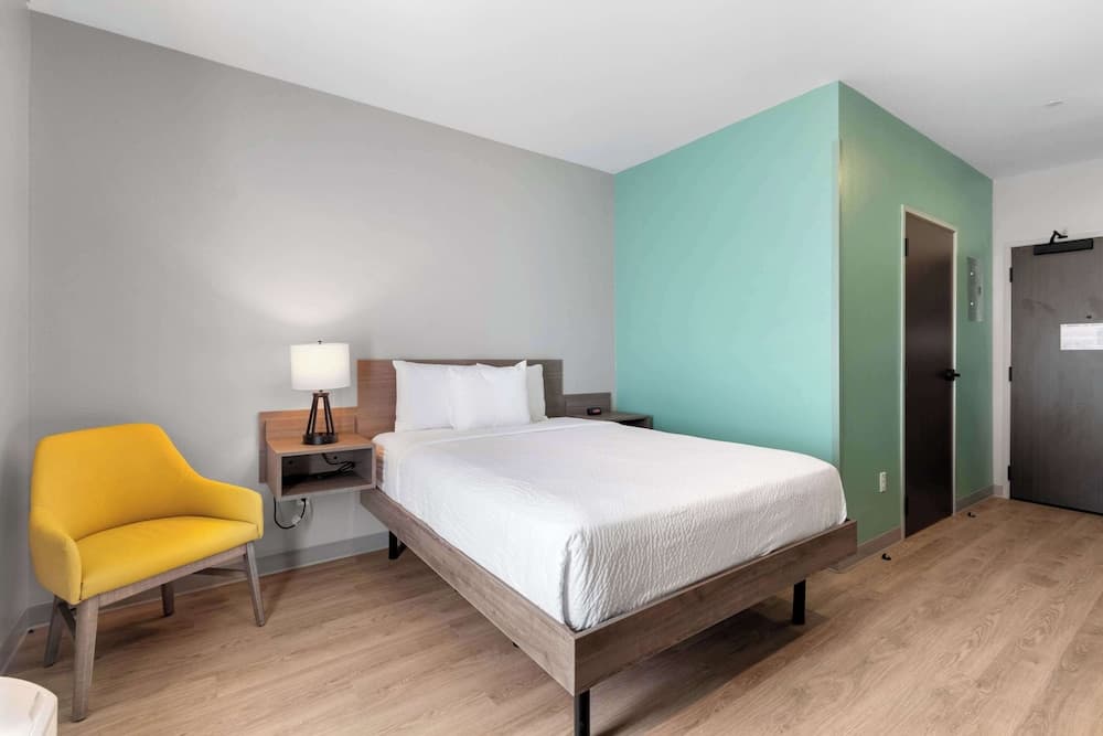 ECHO Suites Extended Stay by Wyndham Dallas Plano/Richardson gallery photo in Plano, TX — image 22