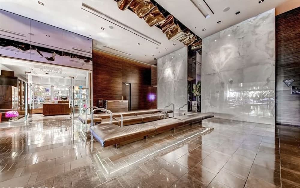 Palms Place Vacation Suites Collection interior in Las Vegas, NV — gallery photo 2