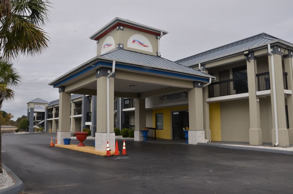 Baymont by Wyndham Covington — hotel in Covington, Georgia