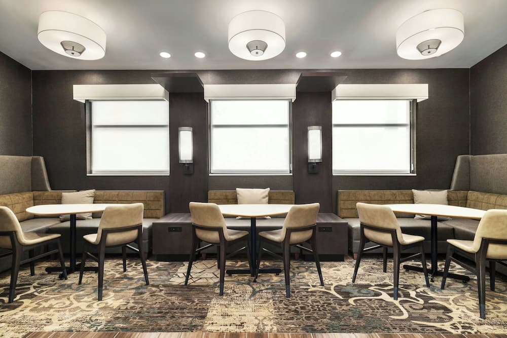 Residence Inn By Marriott Richmond Airport interior in Sandston, VA — gallery photo 2