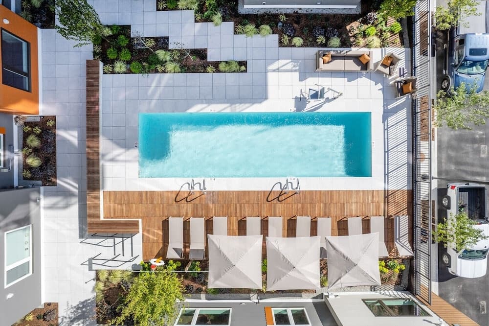 Luxury Apartments by Hyatus Boston Somerville featured exterior or lobby in Somerville, MA — similar hotel