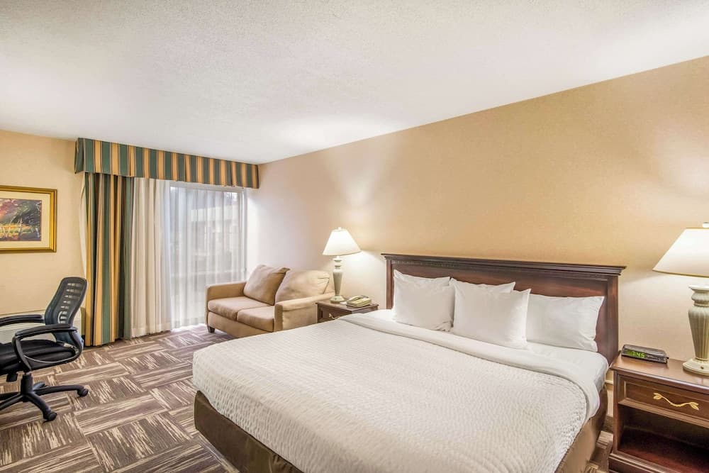 Clarion Inn Grand Junction gallery photo in Grand Junction, CO — image 26