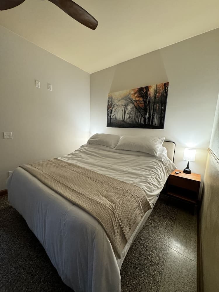 The Lodge Luxury Suites interior in Hancock, MI — gallery photo 2