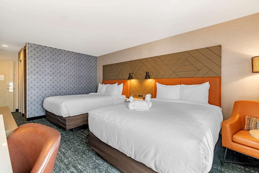 Clarion Inn Nashua gallery photo in Nashua, NH — image 36