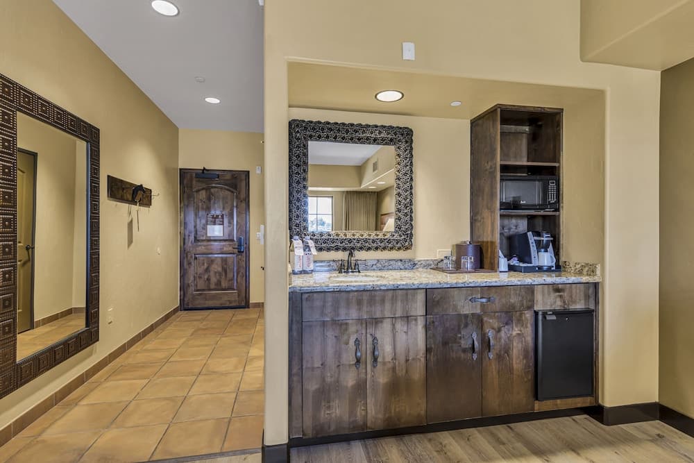 The Murieta Inn & Spa gallery photo in Sloughhouse, CA — image 82