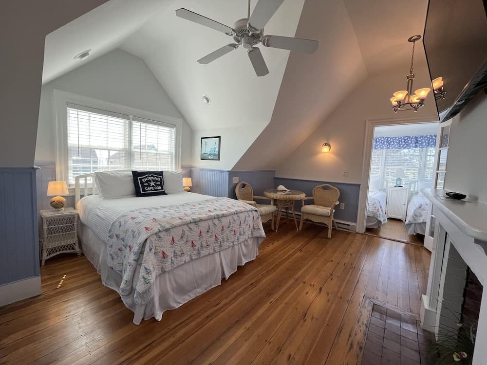 Beach Breeze Inn gallery photo in Falmouth, MA — image 38