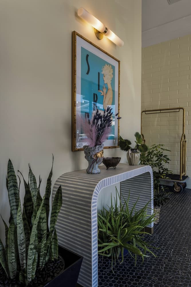 Hotel Vela gallery photo in Gulfport, MS — image 4