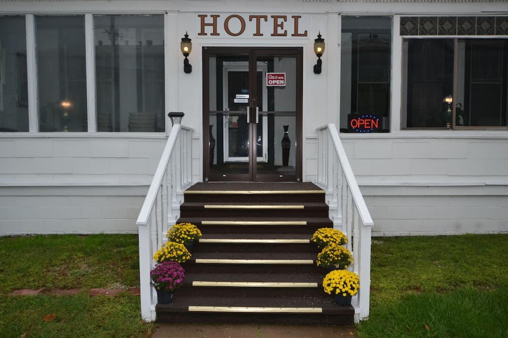Perfect Stay Inn & Suites — hotel in Blair, Nebraska
