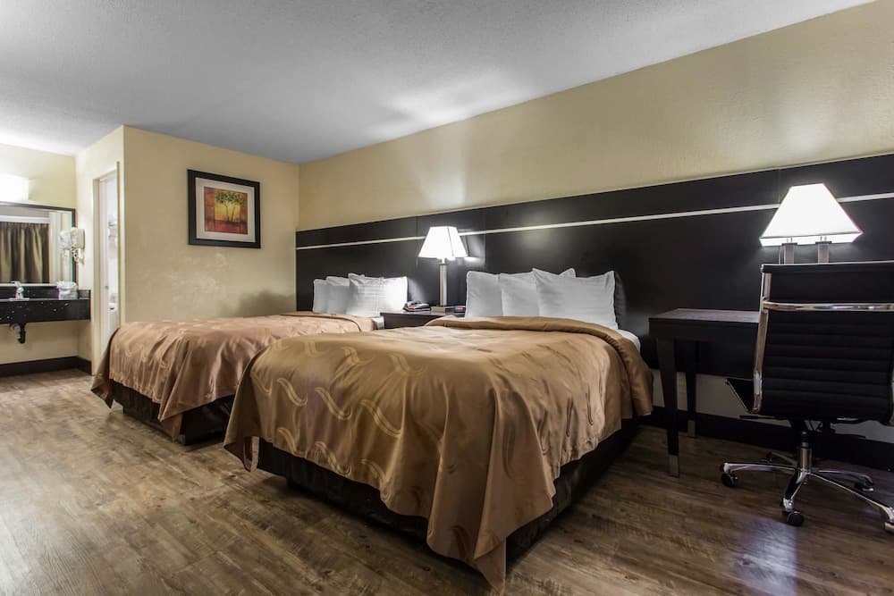 Quality Inn Goose Creek - Charleston property views in Goose Creek, SC — gallery photo 3