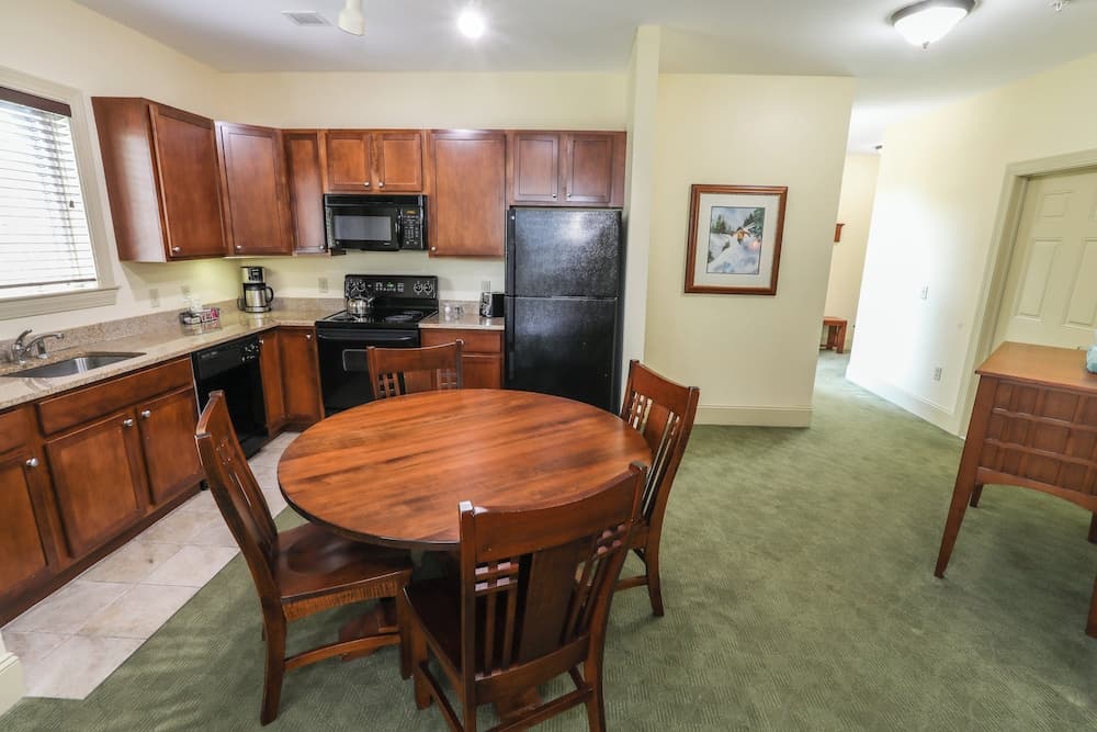 Kaatskill Mountain Club & Condos by Vail Resorts gallery photo in Hunter — image 83