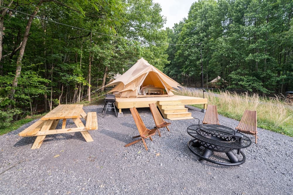 Firefly Ridge interior in Great Cacapon, WV — gallery photo 2