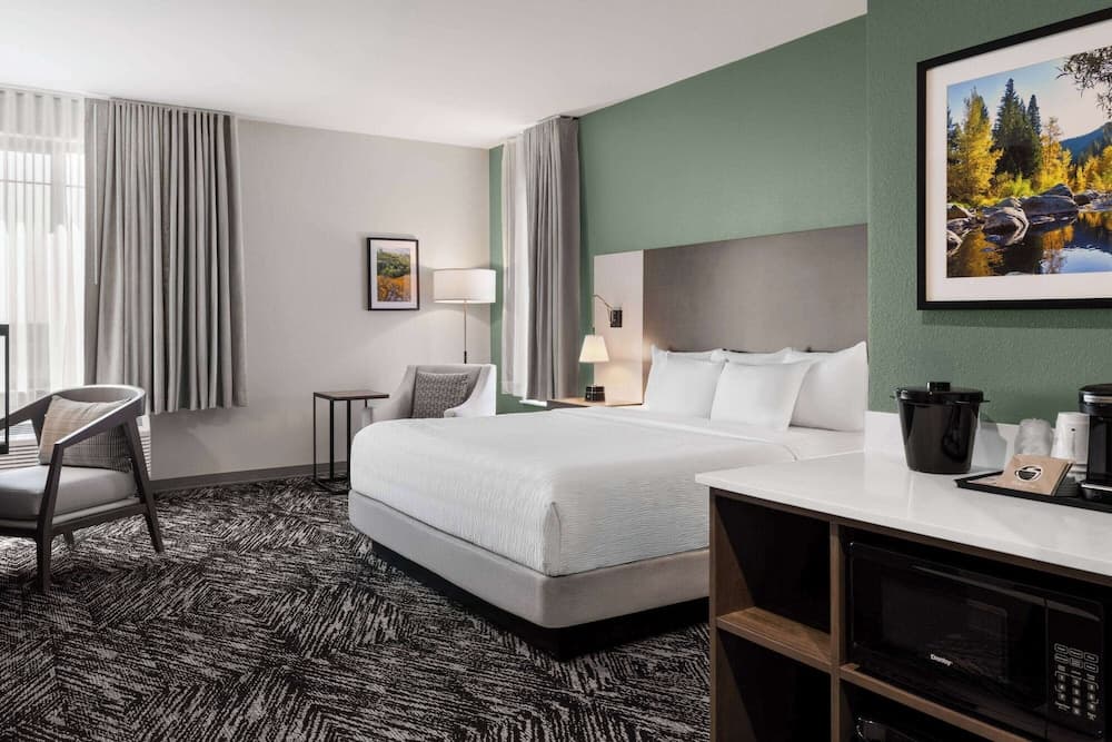 La Quinta Inn And Suites By Wyndham Lincoln gallery photo in Lincoln, CA — image 14