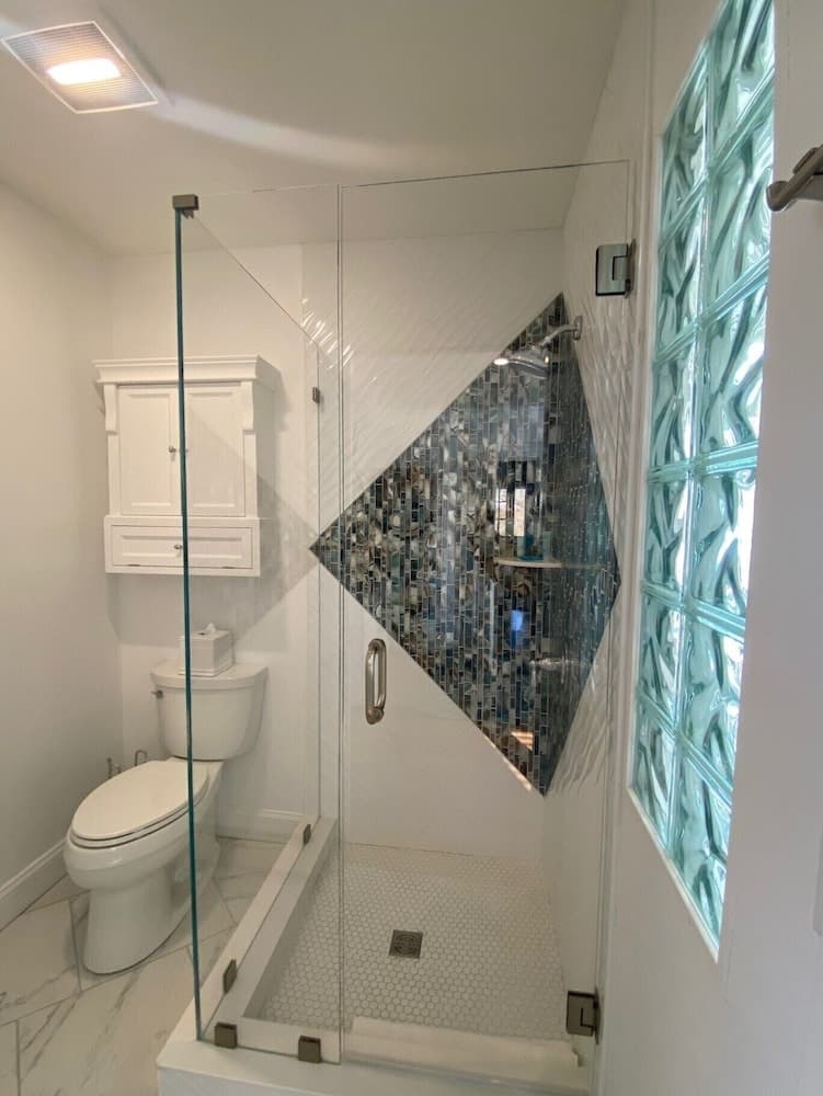 Beach Breeze Inn gallery photo in Falmouth, MA — image 78