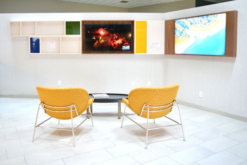 Holiday Inn: Portland- I-5 S (Wilsonville) by IHG interior in Wilsonville, OR — gallery photo 2