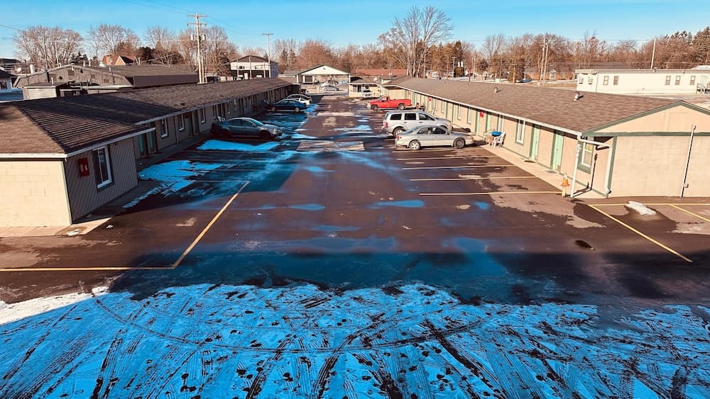 Curry’s Motel by OYO Saginaw MI gallery photo in Saginaw, MI — image 8