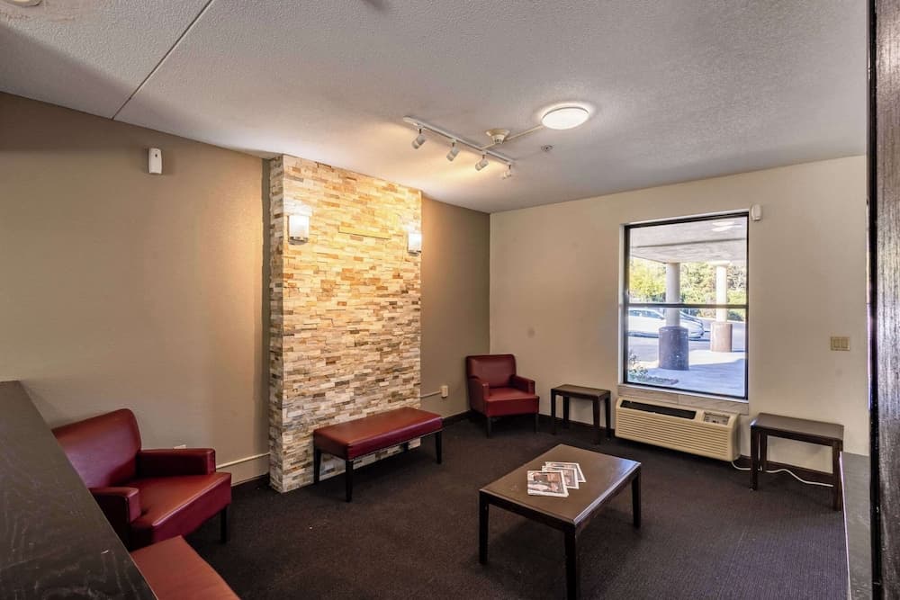 Clarion Pointe gallery photo in High Point, NC — image 27