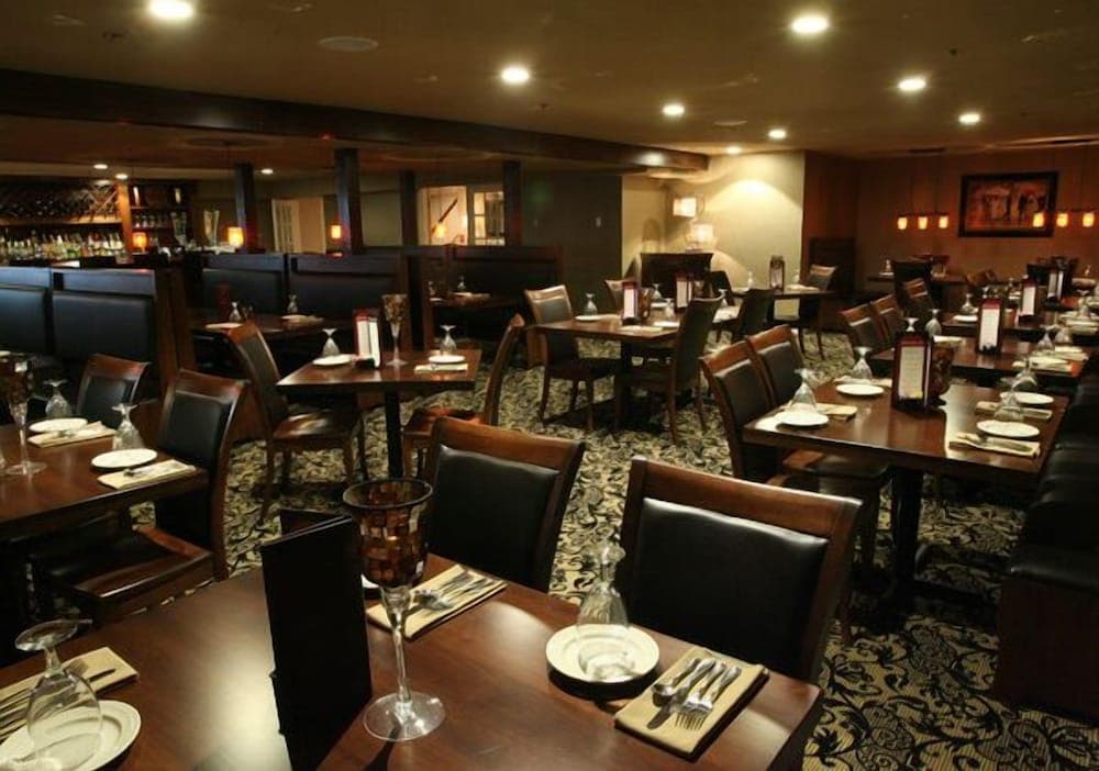 Chocksett Inn and Restaurant gallery photo in Sterling — image 4