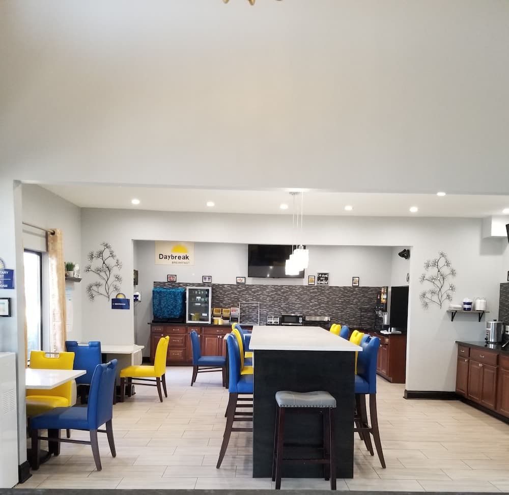 Days Inn by Wyndham Greenville South/Mauldin gallery photo in Mauldin, SC — image 39