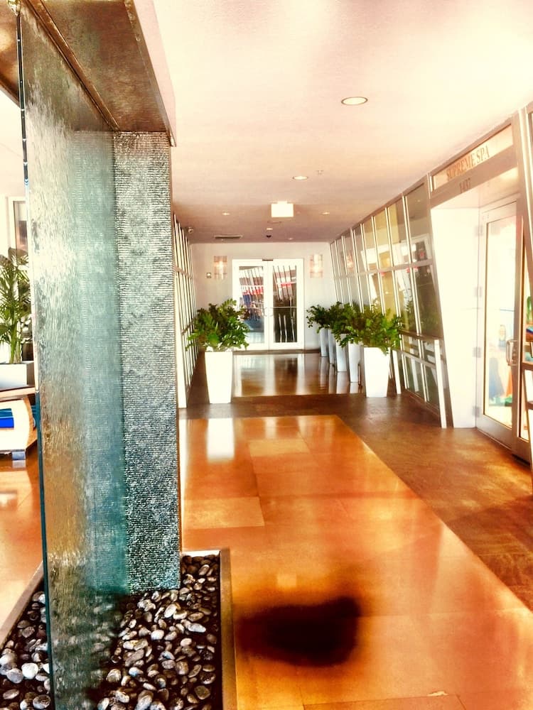 De Soleil Hotel on Ocean Drive property views in Miami Beach, FL — gallery photo 3