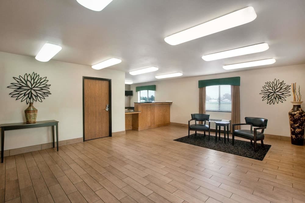 Travelodge by Wyndham Livonia property views in Livonia, LA — gallery photo 3