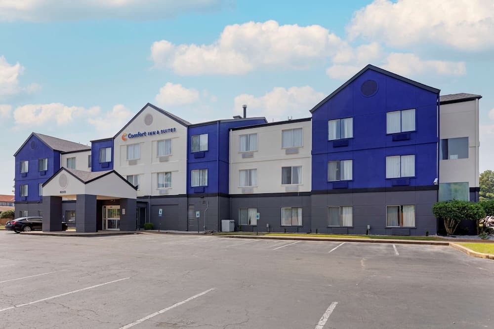 Comfort Inn & Suites Memphis East property views in Memphis, TN — gallery photo 3