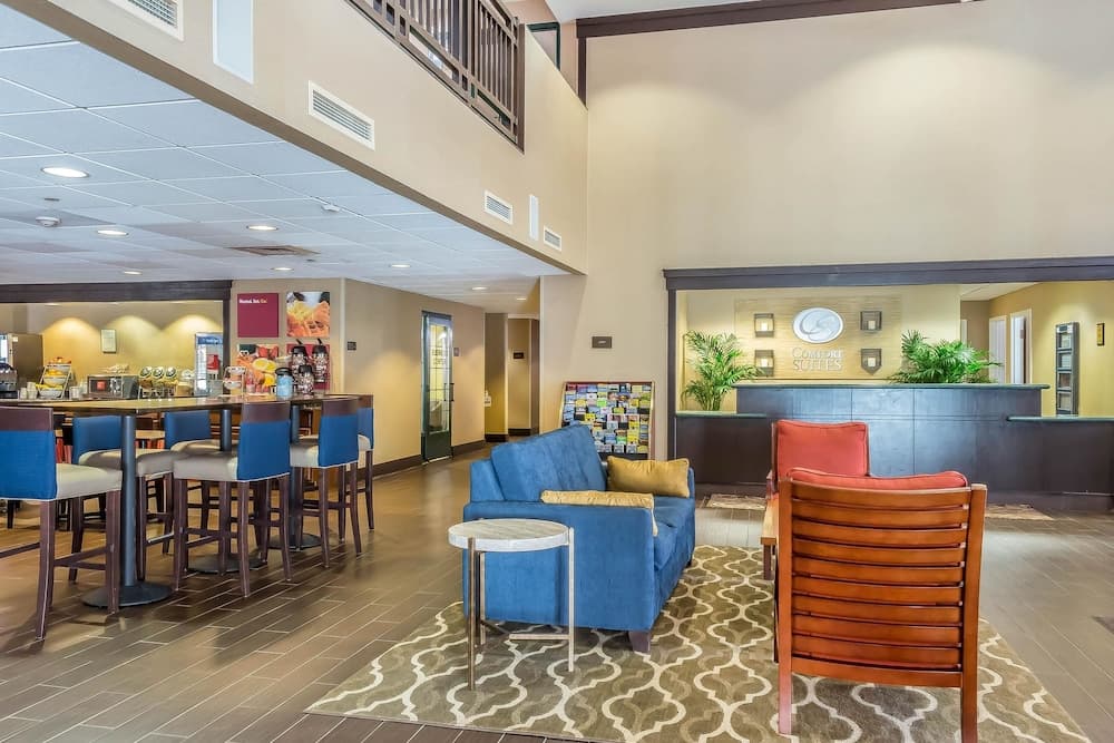 Comfort Suites Near Casinos Norwich-Uncasville CT gallery photo in Norwich, CT — image 23