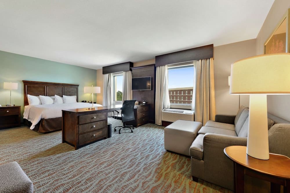 Hampton Inn & Suites Gulfport I-10 gallery photo in Gulfport, MS — image 52