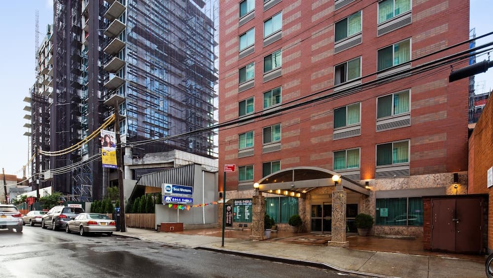 Best Western Queens Court Hotel featured exterior or lobby in Flushing, NY — similar hotel