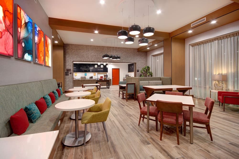 Hampton Inn & Suites Ontario Rancho Cucamonga gallery photo in Rancho Cucamonga, CA — image 30