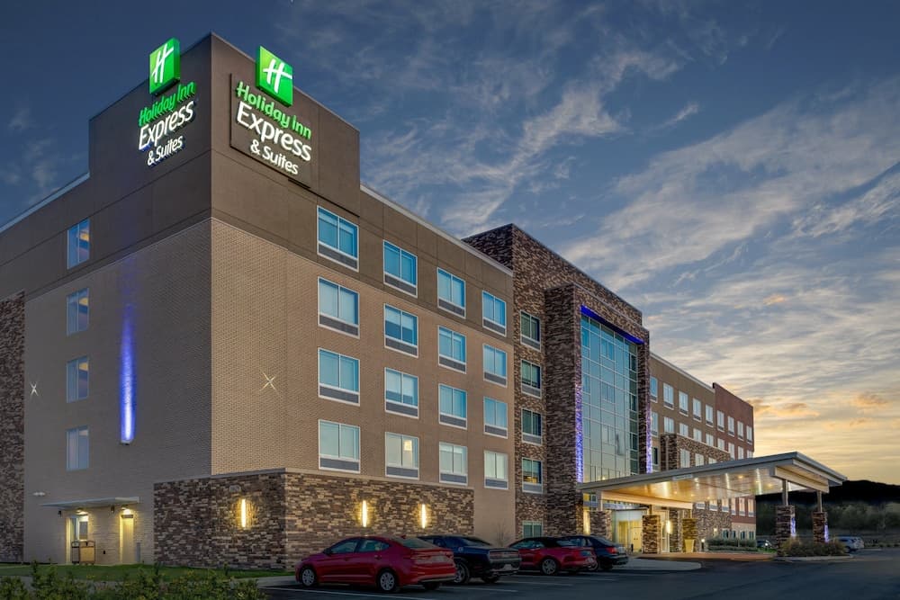 Holiday Inn Express & Suites Indianapolis NE - Noblesville by IHG — hotel in Noblesville, Indiana