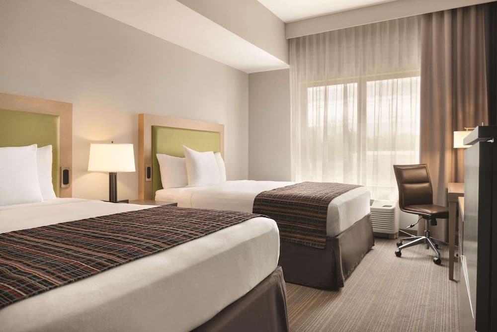 Country Inn & Suites by Radisson, Springfield Southeast gallery photo in Springfield, IL — image 15
