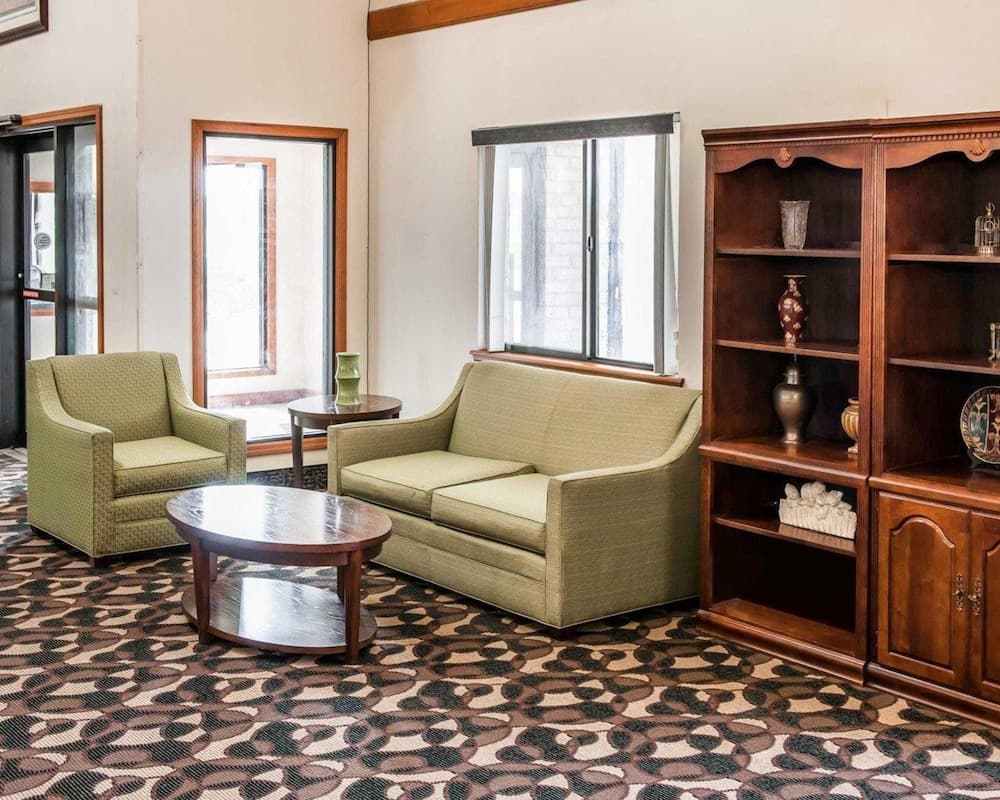 Quality Inn & Suites Lebanon I-65 interior in Lebanon, IN — gallery photo 2
