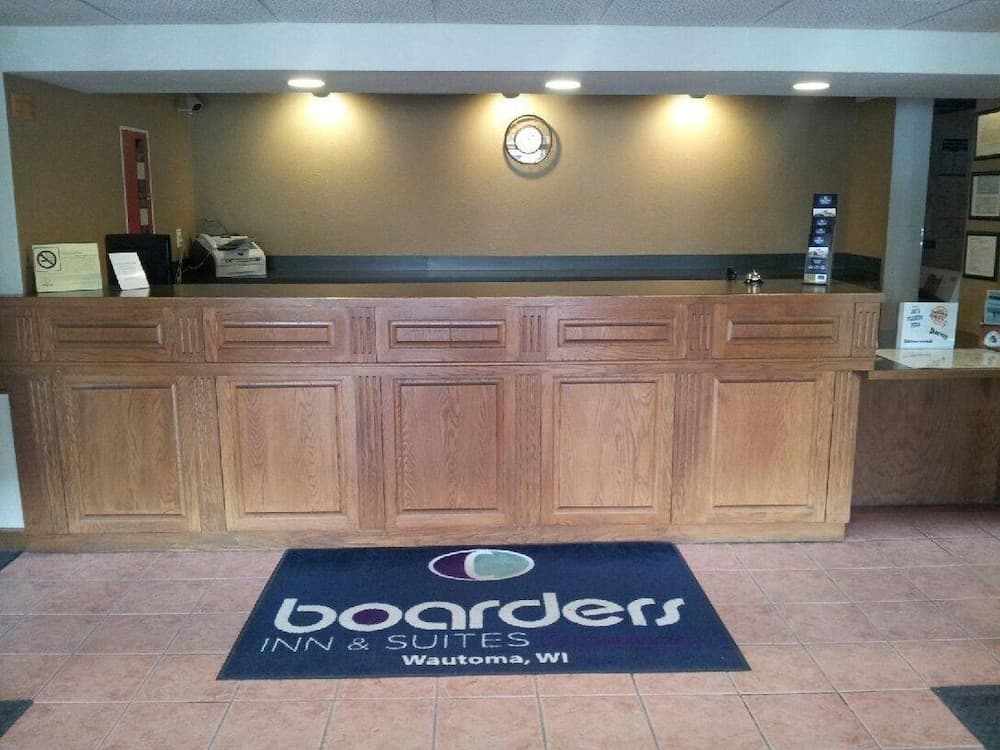 Boarders Inn & Suites by Cobblestone Hotels - Wautoma property views in Wautoma, WI — gallery photo 3