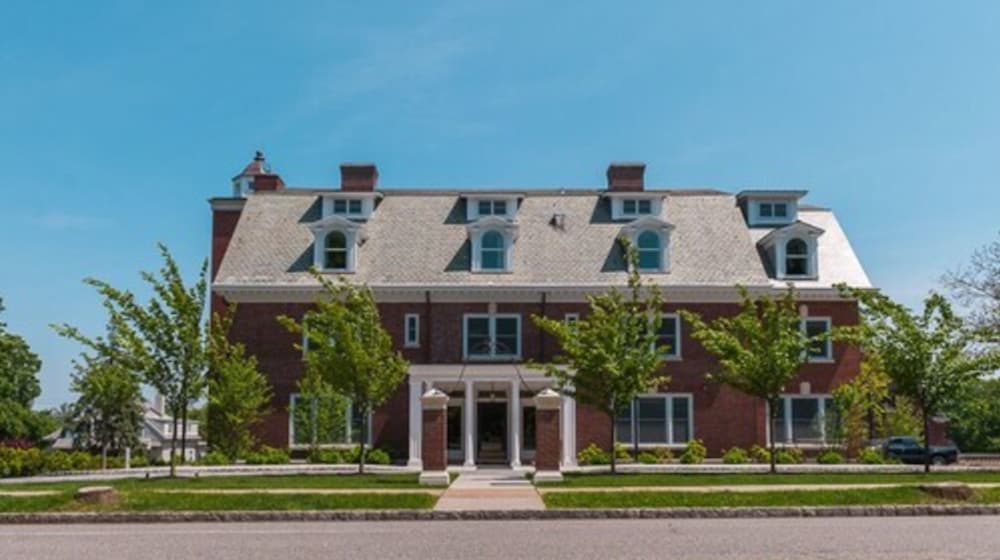 The George — hotel in Montclair, California