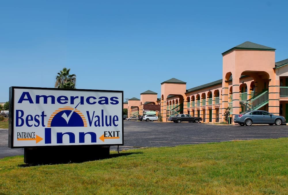 Americas Best Value Inn AT&T Center featured exterior or lobby in San Antonio, TX — similar hotel