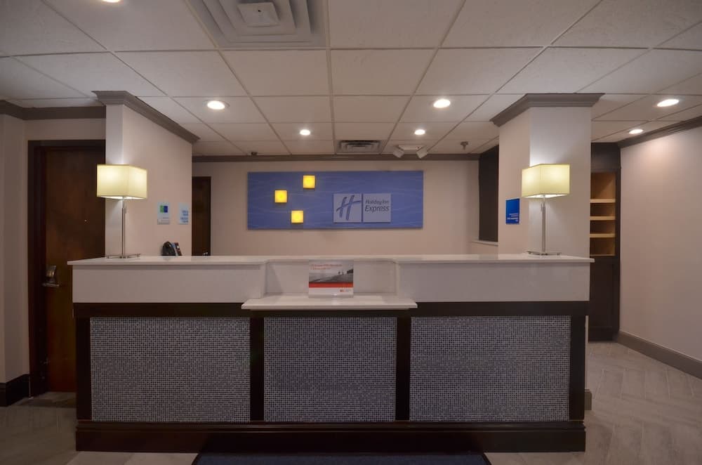 Holiday Inn Express Fayetteville- Univ of AR Area by IHG gallery photo in Fayetteville, AR — image 29